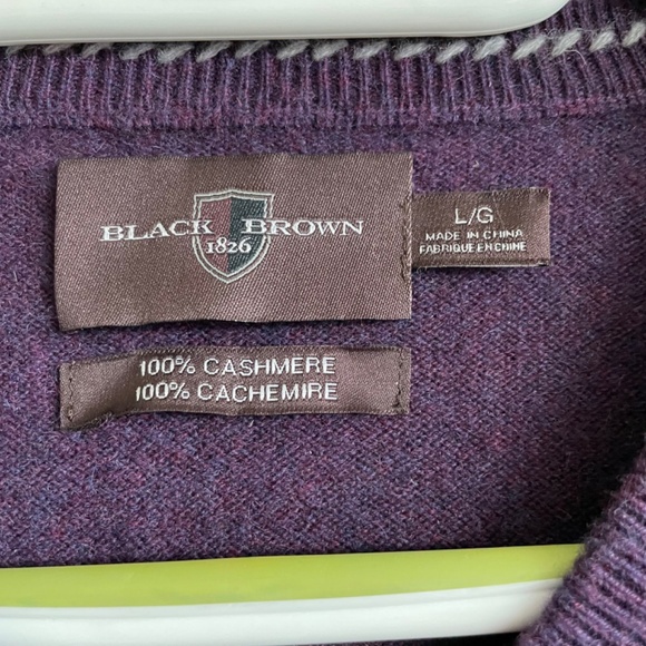 Black Brown 1826 100% Cashmere V Neck Sweater. - Picture 3 of 6